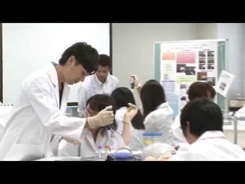 看護学科 薬学部へようこそ