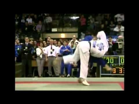 Japanese legends : Tadahiro Nomura ; Kosei Inoue ; Toshihiko Koga