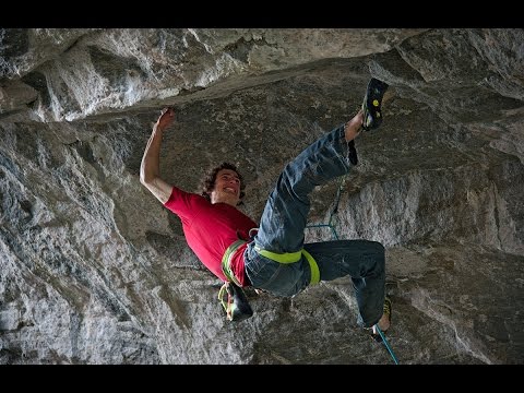 CHANGE 9b+ - Behind the scenes - Adam Ondra pushing hard in the studio