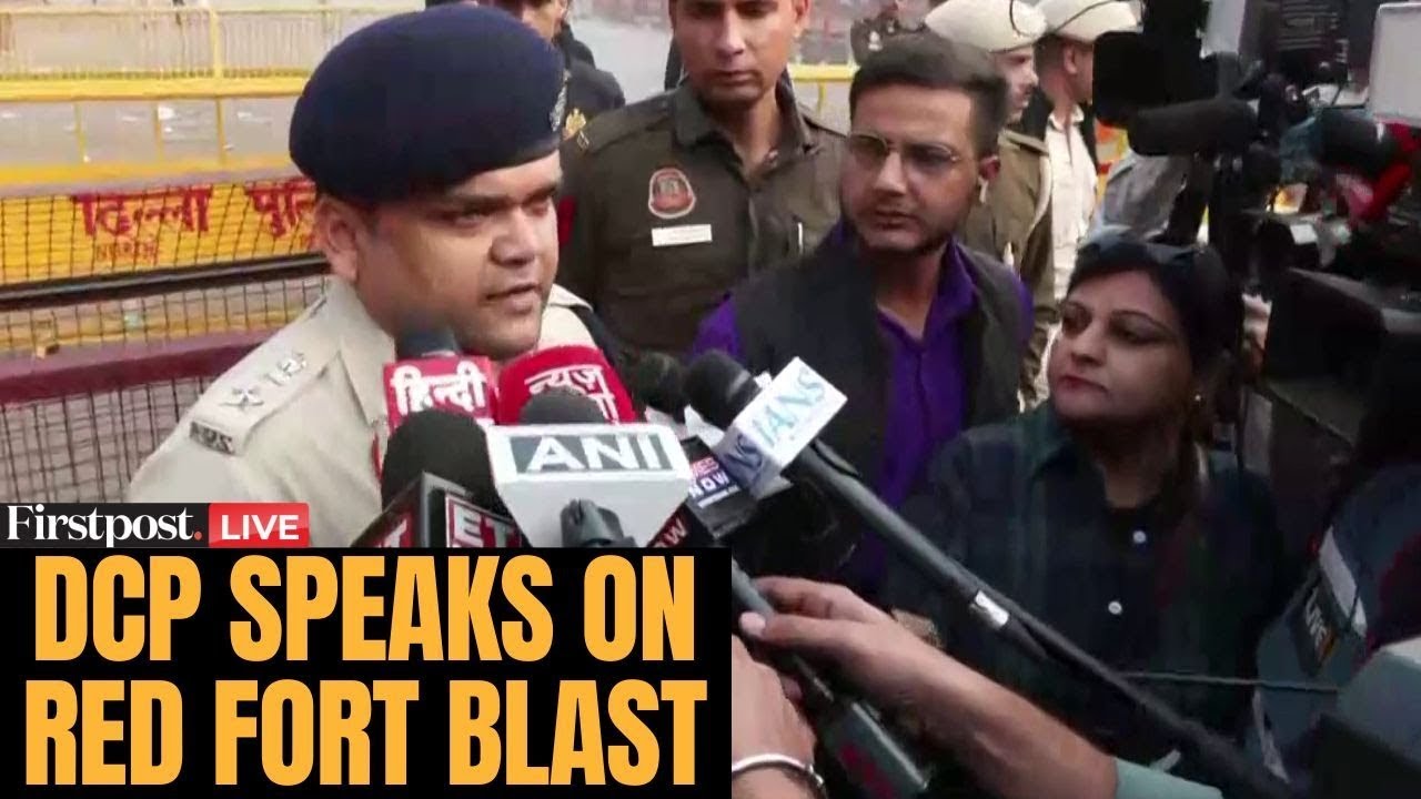 Lal Quila Blast LIVE: DCP North Raja Banthia Briefs Media on Red Fort Explosion Probe | N18G
