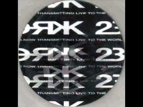 NETWORK 23 -03 - MZM 1687-1688 Speaker burn