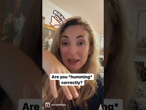 Tongue position in singing and humming