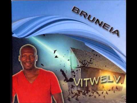 Vitwelv - Cusé Que S'ta Passa (2013)
