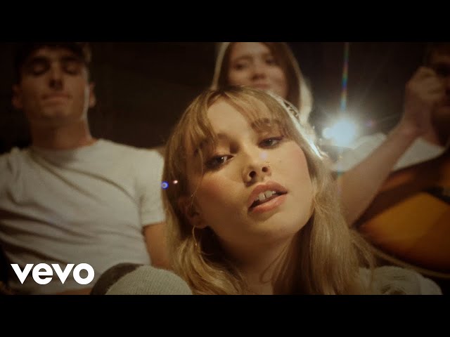  Stuck On You - Emilia Tarrant