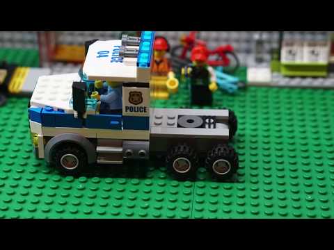 LEGO City Police Mobile Command Center