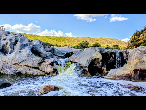UM REFÚGIO DE BELEZE , AS  CACHOEIRA DA PEDRA DO ALTAR. 