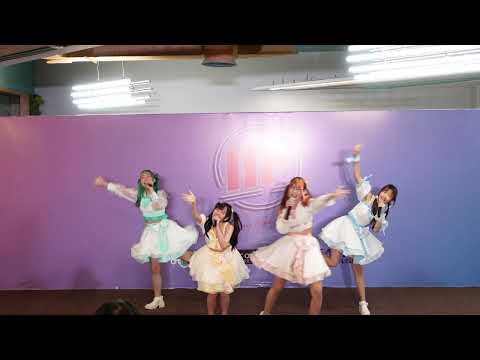 C0220  Bizcuit「ビスケット」 -  " บิสกิตจากหัวใจ "   ICONIC IDOL FEST STAGE4 @ SeaconSquare  Srinakarin
