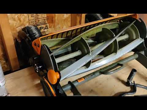 Sharpening Fiskars reel mower without the kit