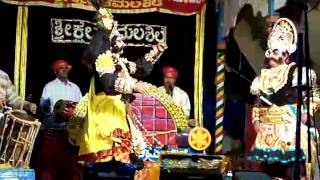 preview picture of video 'Yakshagana - Chande by Rama bairy Kurady Part 3'