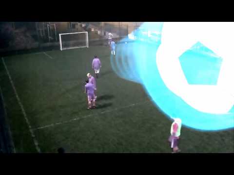 Akatlar Halı Saha 24.11.2015 22:00 - akillisaha.com