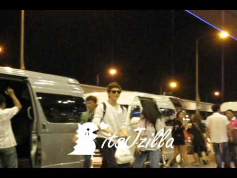121004 U-Kiss back to Korea @Suwannaphumi Airport