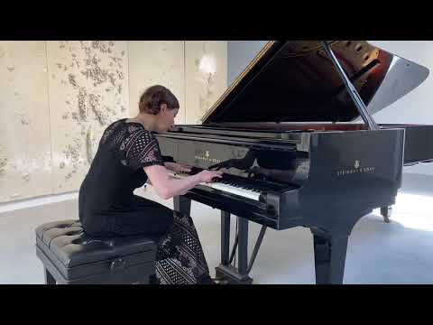 Elina Christova plays Pancho Vladigerov, No. 5 Ratchenitza