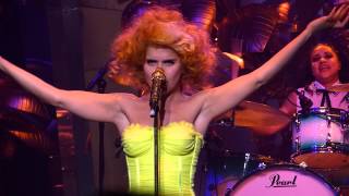 Paloma Faith - When You&#39;re Gone live Manchester O2 Apollo 23-01-13
