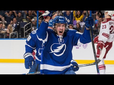 Nikita Kucherov hat trick vs Coyotes