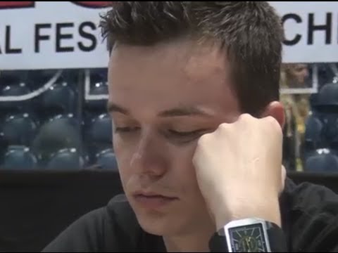 A 4.15. IM Mikhail Mozharov   - FM Gábor Farkas 1 - 0