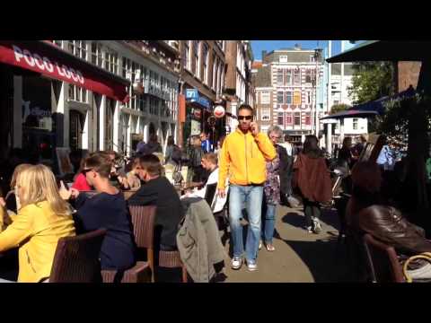 Amsterdam Nieuwmarkt - Dutch gezelligheid streetvideo