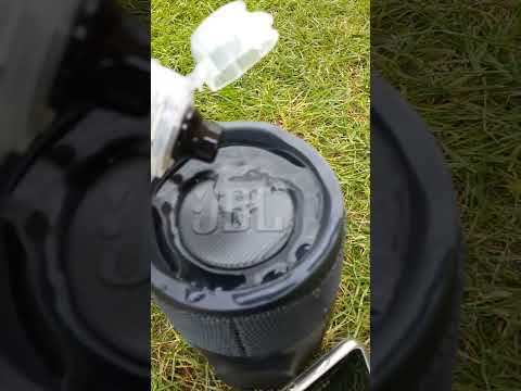 Jbl Charge Essential 2 bass test | water