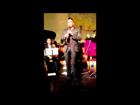 Felix Peikli performs «The Christmas Song»