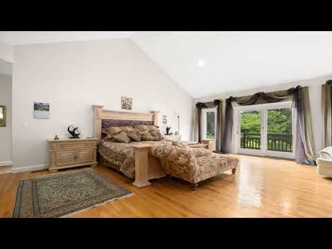 27 Indian Rock Road, Natick, MA 01760