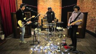 Gnoomes - Myriads of Bees (Live at Volta 3)