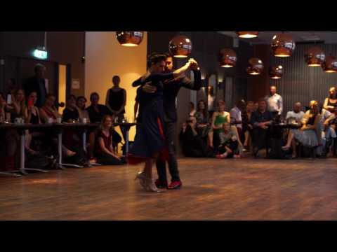 Octavio Fernandez & Soledad Larretapia   1/4   3es Esquinas  2017 05 14