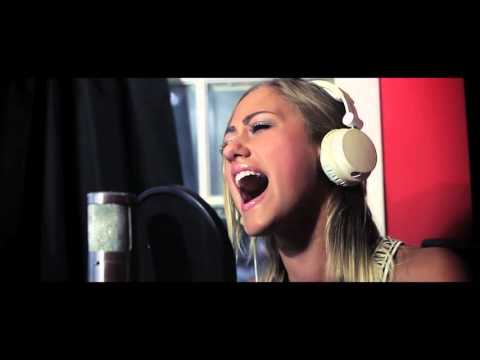 "Chandelier" - Sia (Cover By Allie Gorenc)