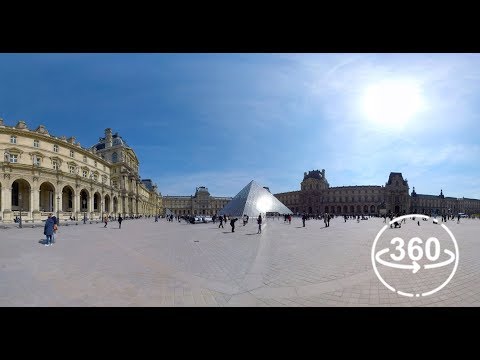 The Louvre Museum Guided Tour in 360° VR