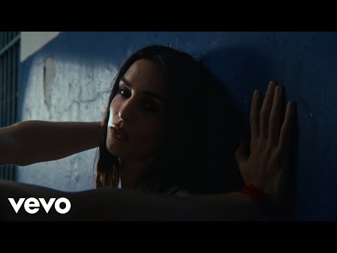 Natalia Lacunza - Apego Feroz (Vídeo Oficial)