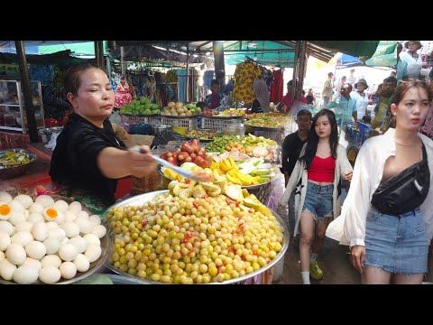 Amazing Cambodian Everyday fresh food @Cambodian Market