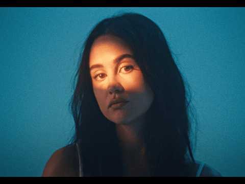 Yarea - Crítico (Visualizer)