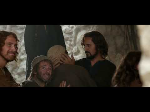 Risen - Clavius and Thomas see risen Jesus