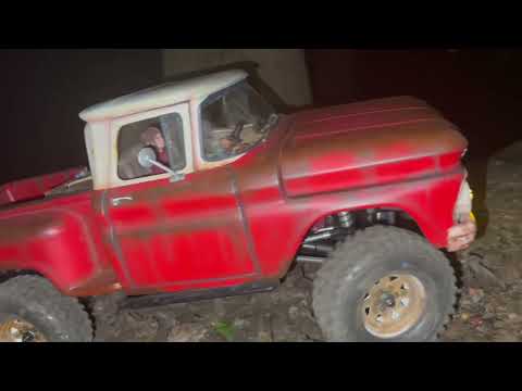 1/10 Scale RC Car Chevrolet C10 (Crashed in 2:05)