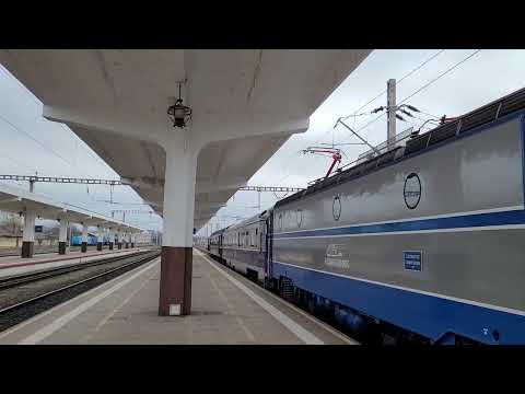 Cluj Napoca: R 3085 train (Sighişoara - Cluj Napoca)