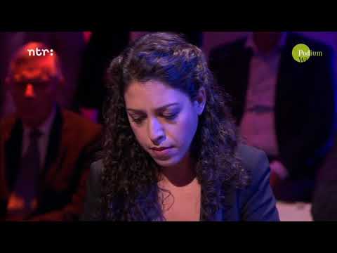 Beatrice Rana - Goldbergvariaties: Aria & Variate 1 - Bach | Podium Witteman