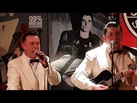 VELVET CANDLES      "DUKE OF EARL"