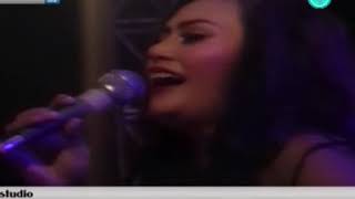 Download lagu Mirnawati - Karang Cinta mp3 Download lagu Mirnawati - Karang Cinta mp3