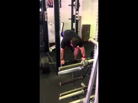 Big d deadlifting