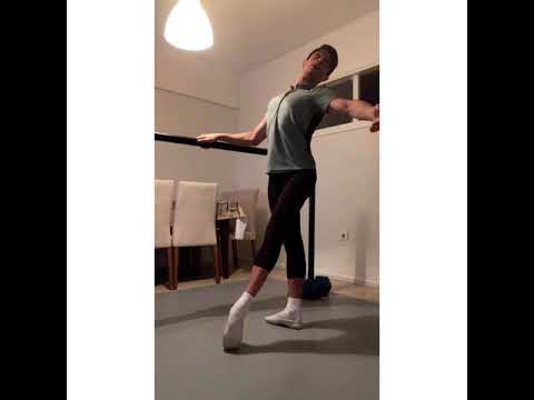 İzmir Devlet Opera ve Balesi Dansçılarından Can ALÇİÇEK ile Klasik Bale Dersi / Prömiyer Bale