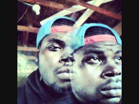 FamousFlight Ft. Juicy T Tc SpitFire-Getten paid(Produced By Tc spitFire)