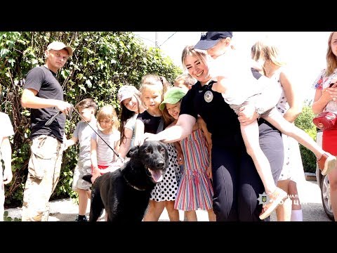 Маленькі франківці завітали в гості до кінологів. ФОТО/ВІДЕО