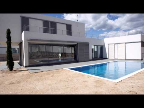 Villa vanguardista en venta con vistas en Arenys de Mar