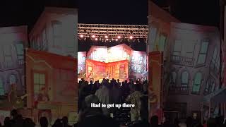 if the stage has a balcony…..you gotta use it #uncleal #allenstone #livemusic