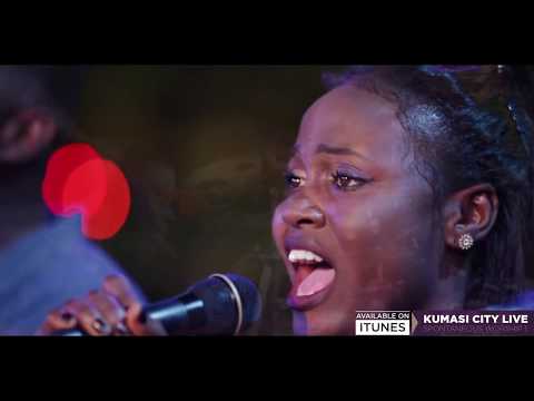 Akesse Brempong - Spontaneous Worship 1 (Official Music Video)