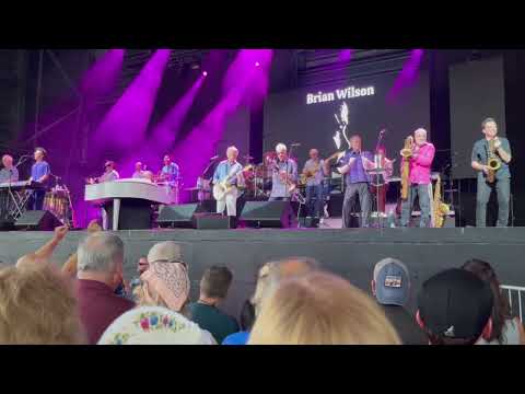 BRIAN WILSON - DARLIN' With the CHICAGO Horn Section Joining In & Darian Singing Lead at Tampa AMPA