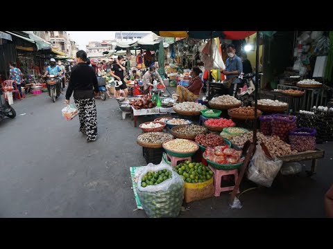 Evening Street Vegetables Market Scene @Chhbar Ampov - Evening Daily Activities of Vendors in Street