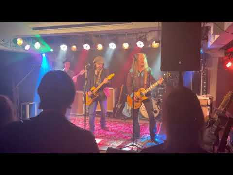 The Quireboys - Whippin' Boy