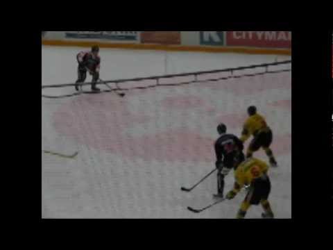 Ylivoimaa ottelussa JYP-SaiPa 30.12.2004