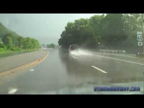 HD dashcam: hydroplaning and bumping the center divider