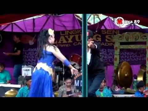 "PAPACANGAN" SENI SUNDA JAIPONG I IBINGANNYA MANTAP  BERSAMA "LAYUNG SARI"