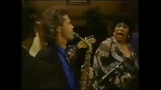 Miss Rhythm ! Ruth Brown  (Mama) He Treats Your Daughter Mean.